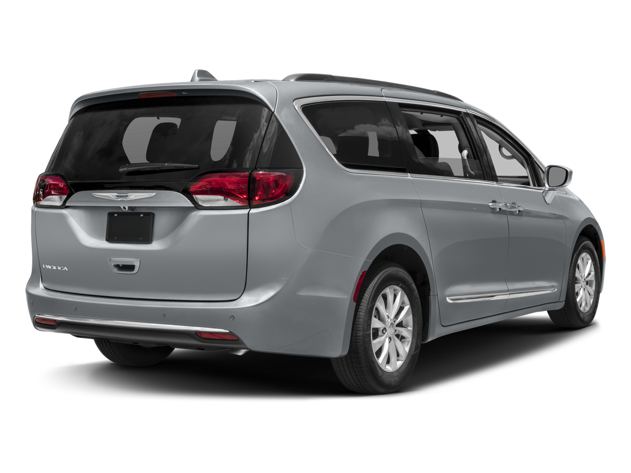 Used 2017 Chrysler Pacifica Touring-L with VIN 2C4RC1BGXHR769671 for sale in Rochester, Minnesota