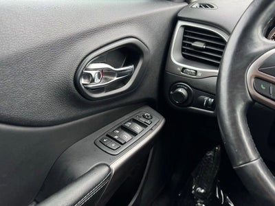 2021 Jeep Cherokee Sport