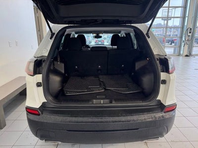 2021 Jeep Cherokee Sport