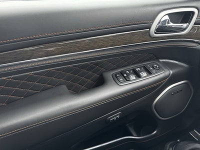 2020 Jeep Grand Cherokee Summit