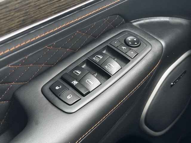 2020 Jeep Grand Cherokee Summit