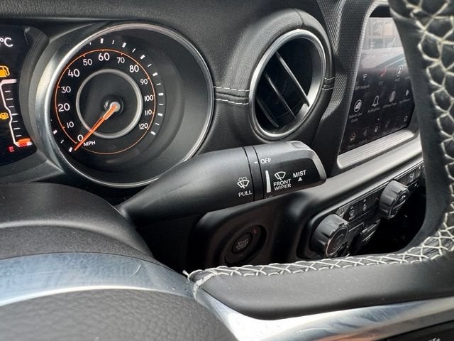 2020 Jeep Gladiator Overland 4x4
