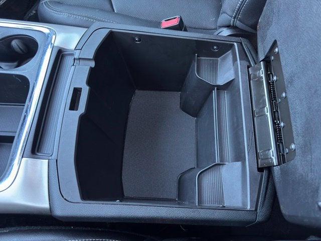 2017 RAM 1500 Laramie Crew Cab 4x4 5'7" Box