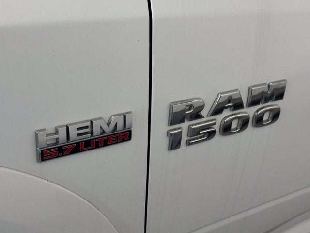 2017 RAM 1500 Laramie Crew Cab 4x4 5'7" Box
