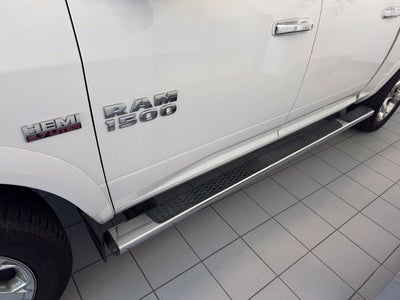 2017 RAM 1500 Laramie Crew Cab 4x4 5'7" Box