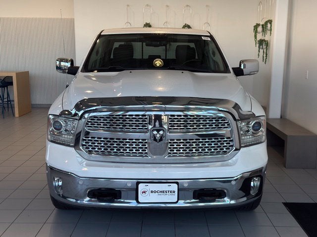 2017 RAM 1500 Laramie Crew Cab 4x4 5'7" Box