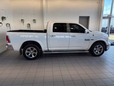 2017 RAM 1500 Laramie Crew Cab 4x4 5'7" Box