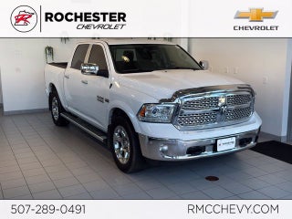 2017 RAM 1500 Laramie Crew Cab 4x4 5'7" Box