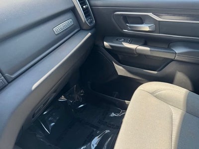 2024 RAM 1500 Big Horn Crew Cab 4x4 5'7" Box