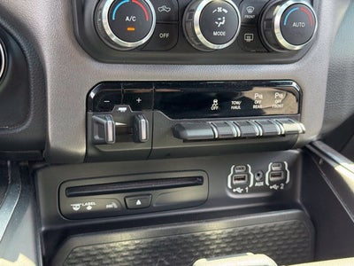 2019 RAM 1500 Big Horn/Lone Star Crew Cab 4x4 5'7" Box