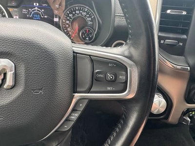 2022 RAM 1500 Laramie Crew Cab 4x4 5'7" Box