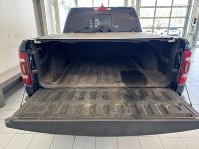 2022 RAM 1500 Laramie Crew Cab 4x4 5'7" Box