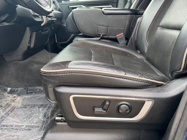 2022 RAM 1500 Laramie Crew Cab 4x4 5'7" Box
