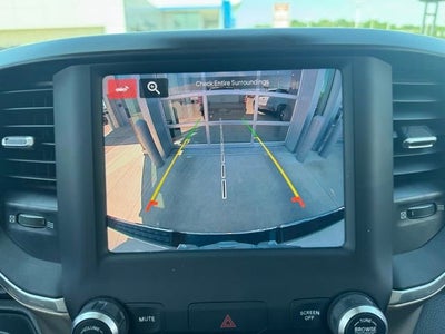 2022 RAM 1500 Laramie Crew Cab 4x4 5'7" Box