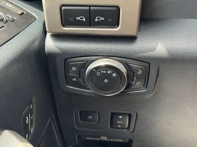 2022 Ford Super Duty F-350 SRW XL