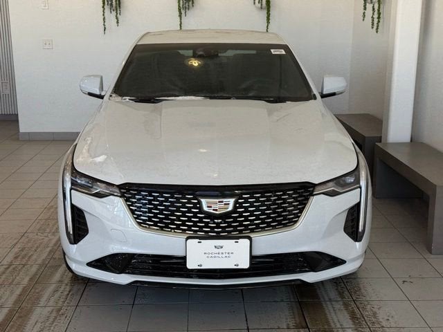 2026 Cadillac CT4 Luxury