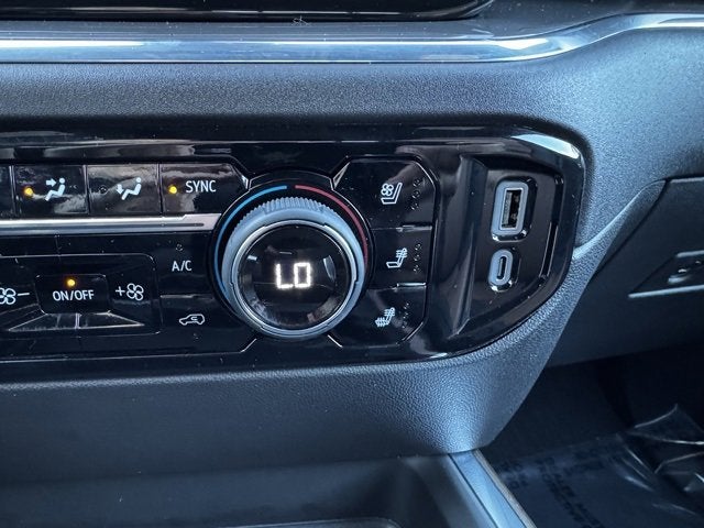 2025 Chevrolet Silverado 3500 HD High Country