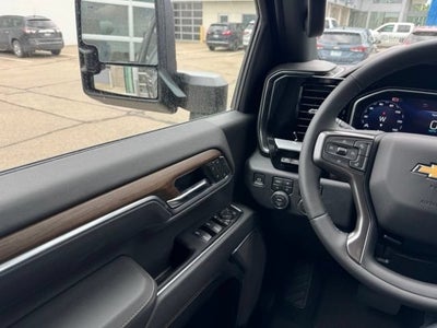 2026 Chevrolet Silverado 3500 HD High Country