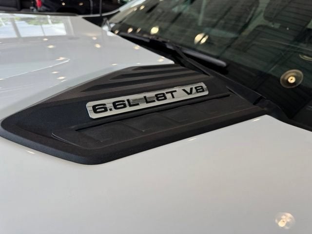 2023 Chevrolet Silverado 3500 HD High Country