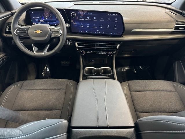 2024 Chevrolet Traverse LS