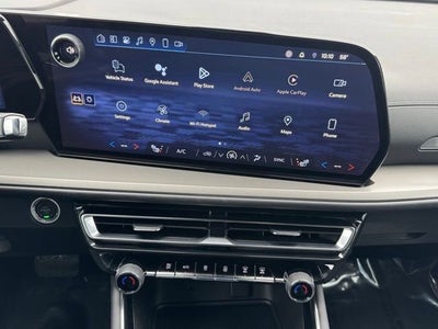 2024 Chevrolet Traverse LS