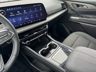 2024 Chevrolet Traverse LS