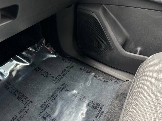 2024 Chevrolet Traverse LS