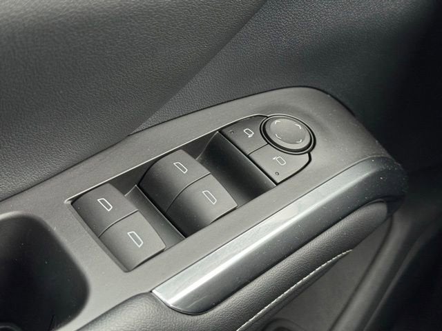 2024 Chevrolet Traverse LS