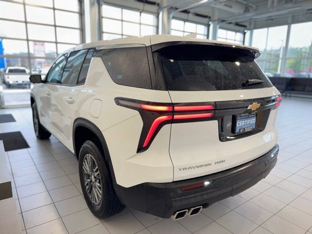 2024 Chevrolet Traverse LS