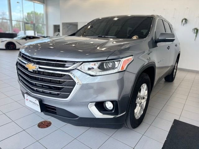 2021 Chevrolet Traverse LT Cloth