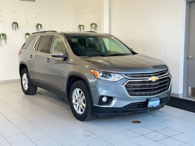 2021 Chevrolet Traverse LT Cloth
