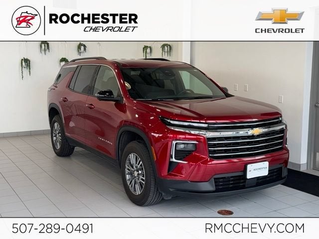2025 Chevrolet Traverse LT