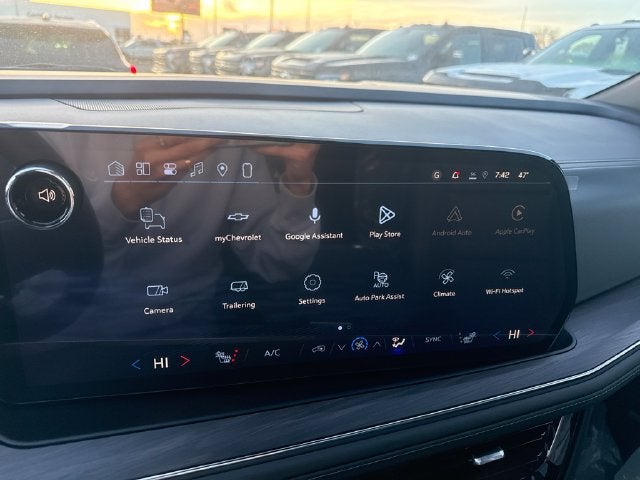 2027 Chevrolet Suburban LT