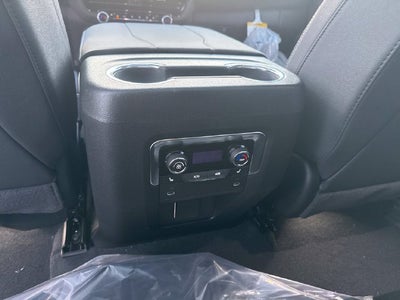 2027 Chevrolet Suburban LT