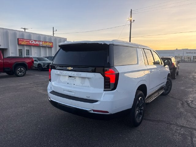 2027 Chevrolet Suburban LT