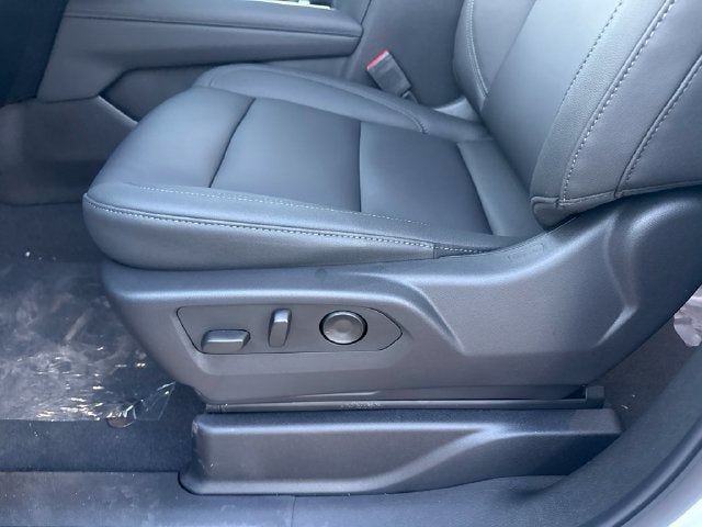 2027 Chevrolet Suburban LT
