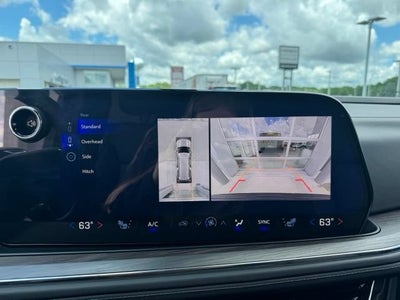 2025 Chevrolet Suburban LT