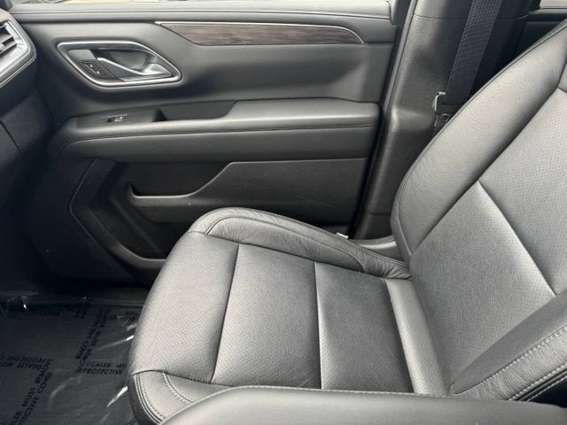 2023 Chevrolet Suburban LS