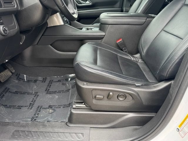 2023 Chevrolet Suburban LS