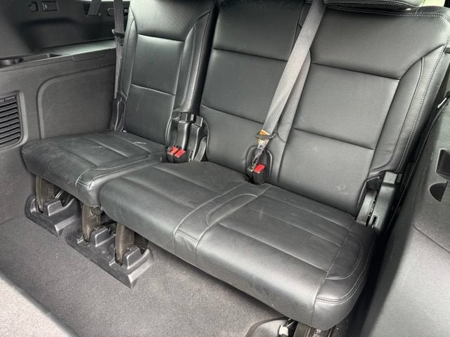 2023 Chevrolet Suburban LS