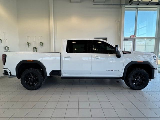 2025 GMC Sierra 2500 HD AT4