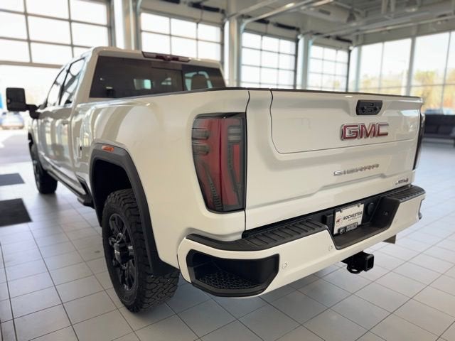 2025 GMC Sierra 2500 HD AT4