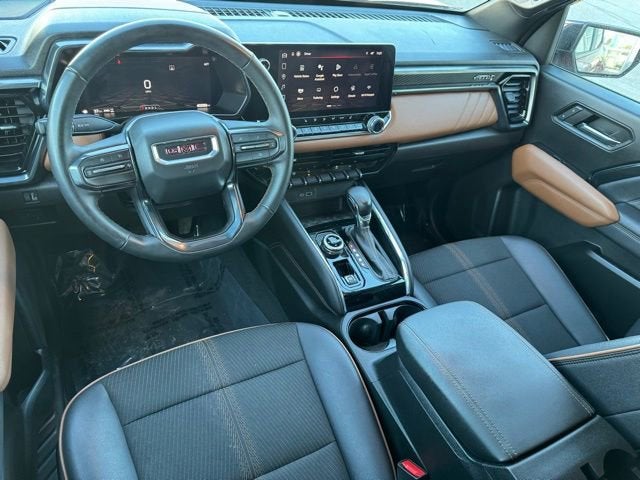 2024 GMC Canyon AT4