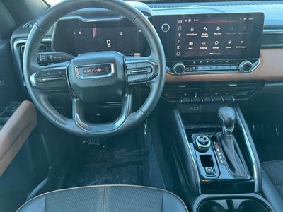 2024 GMC Canyon AT4