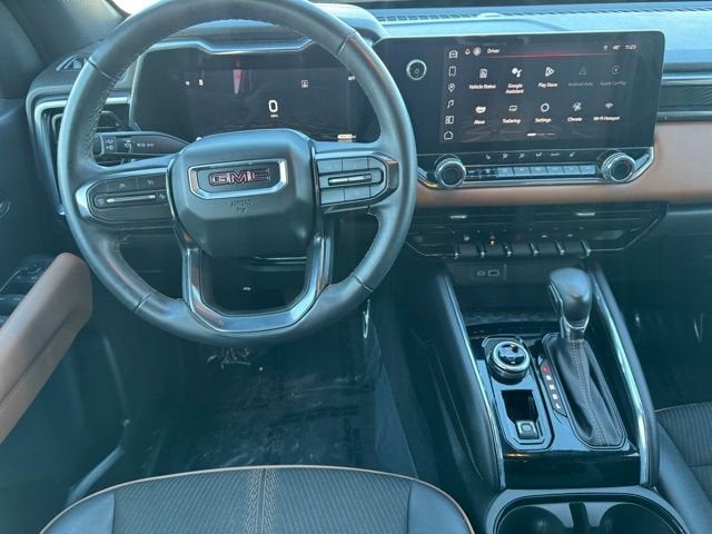 2024 GMC Canyon AT4