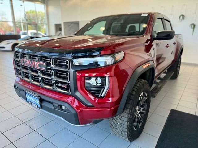 2024 GMC Canyon AT4