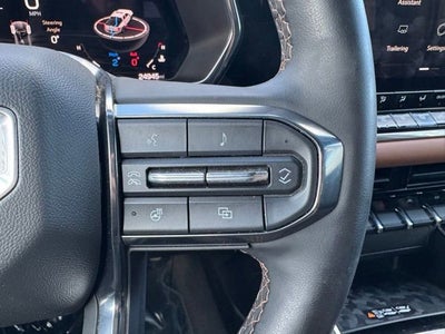 2024 GMC Canyon AT4