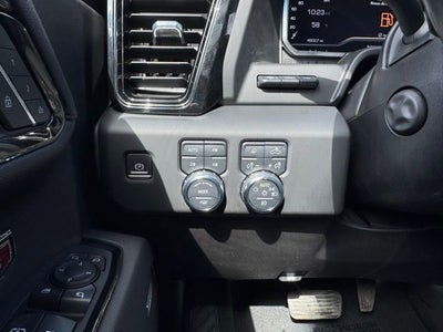 2023 GMC Sierra 1500 AT4