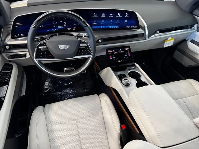 2026 Cadillac VISTIQ Luxury