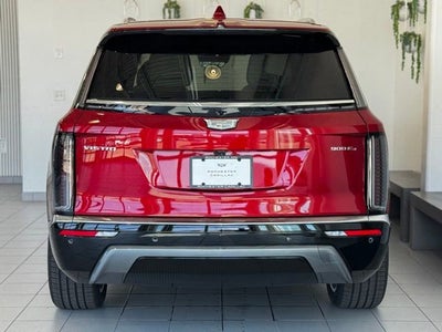 2026 Cadillac VISTIQ Luxury